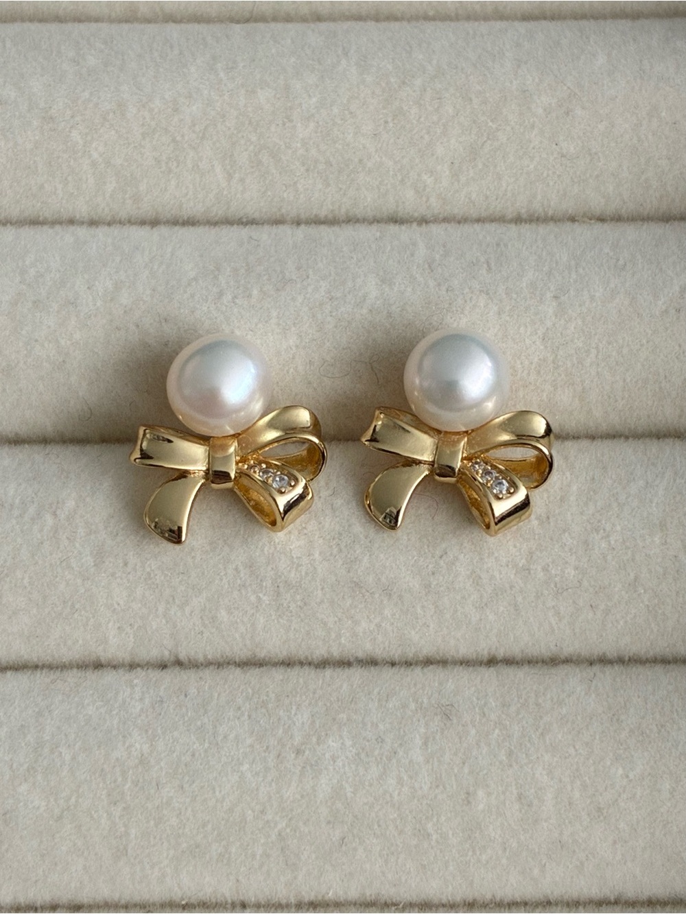 Pearl Bow Stud Earrings, Gold Bow Earrings, Coquette Jewelry, Freshwater Pearl